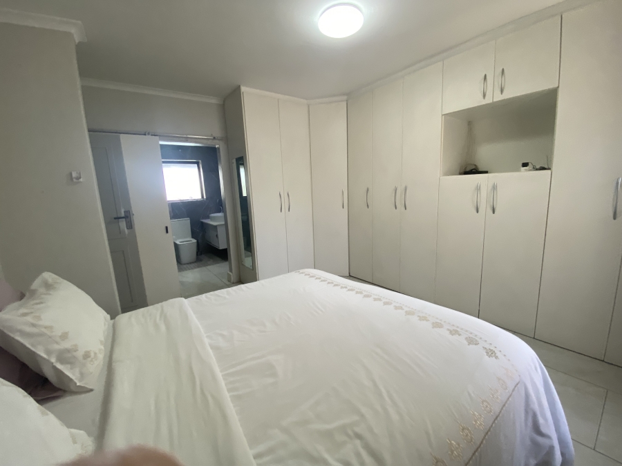 6 Bedroom Property for Sale in De Tijger Western Cape